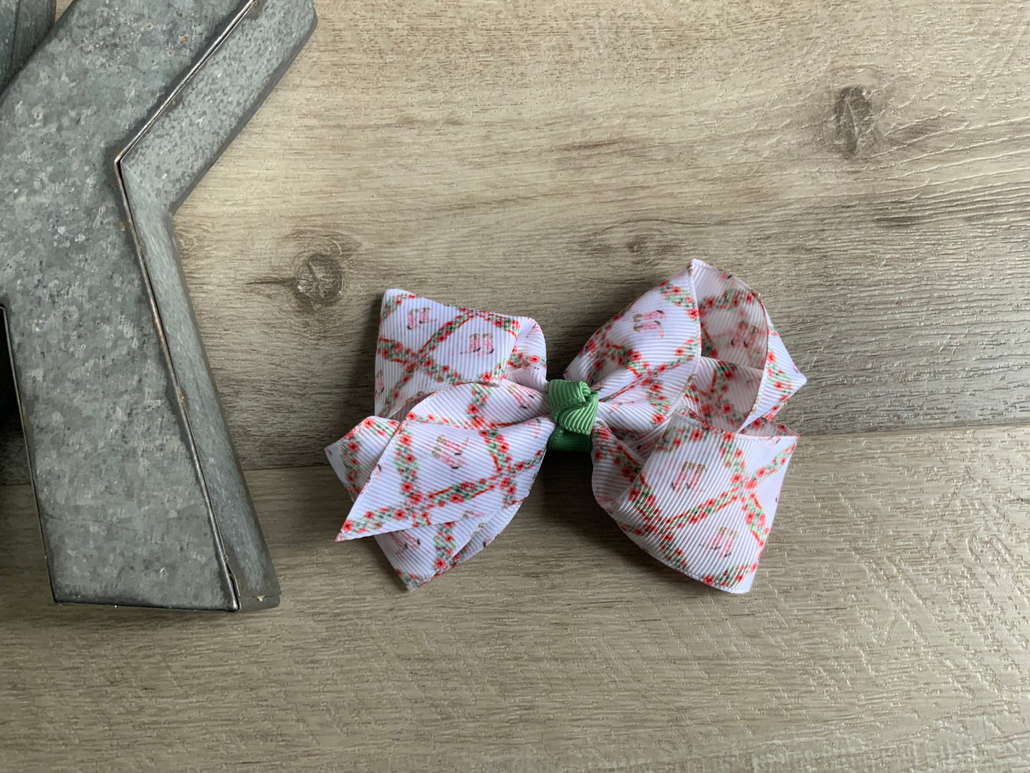 Floral Boots Clip