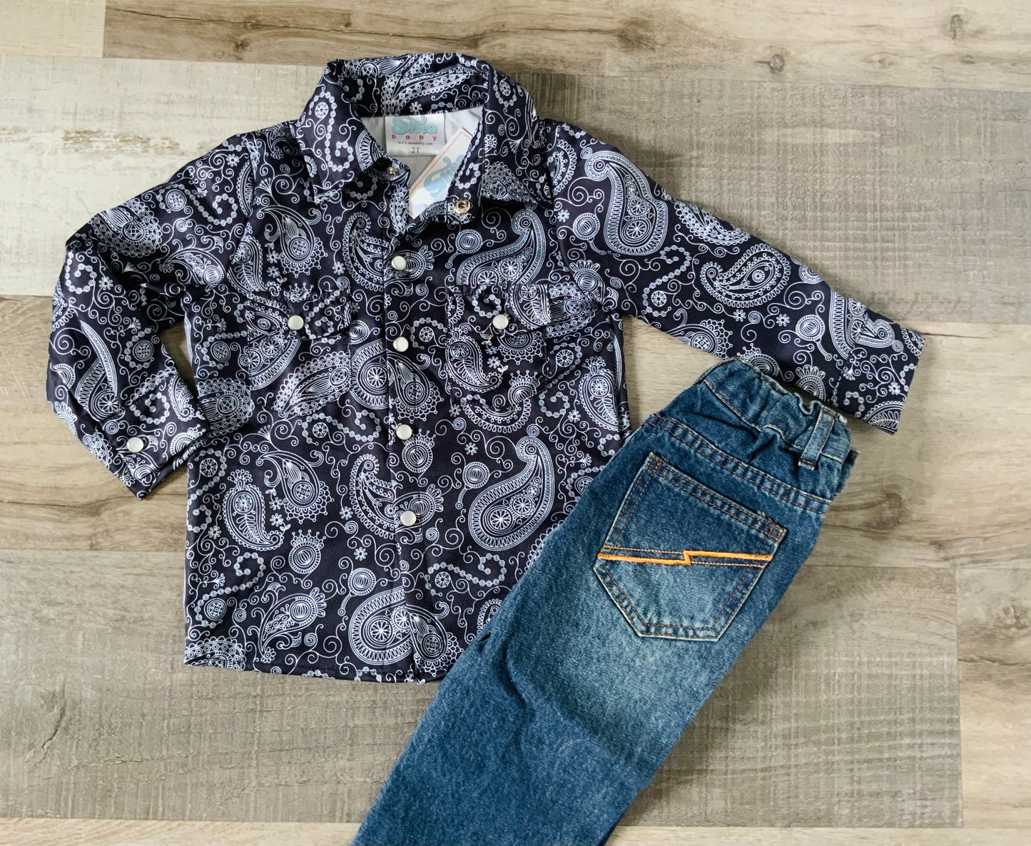 Black Paisley Pearl Snap