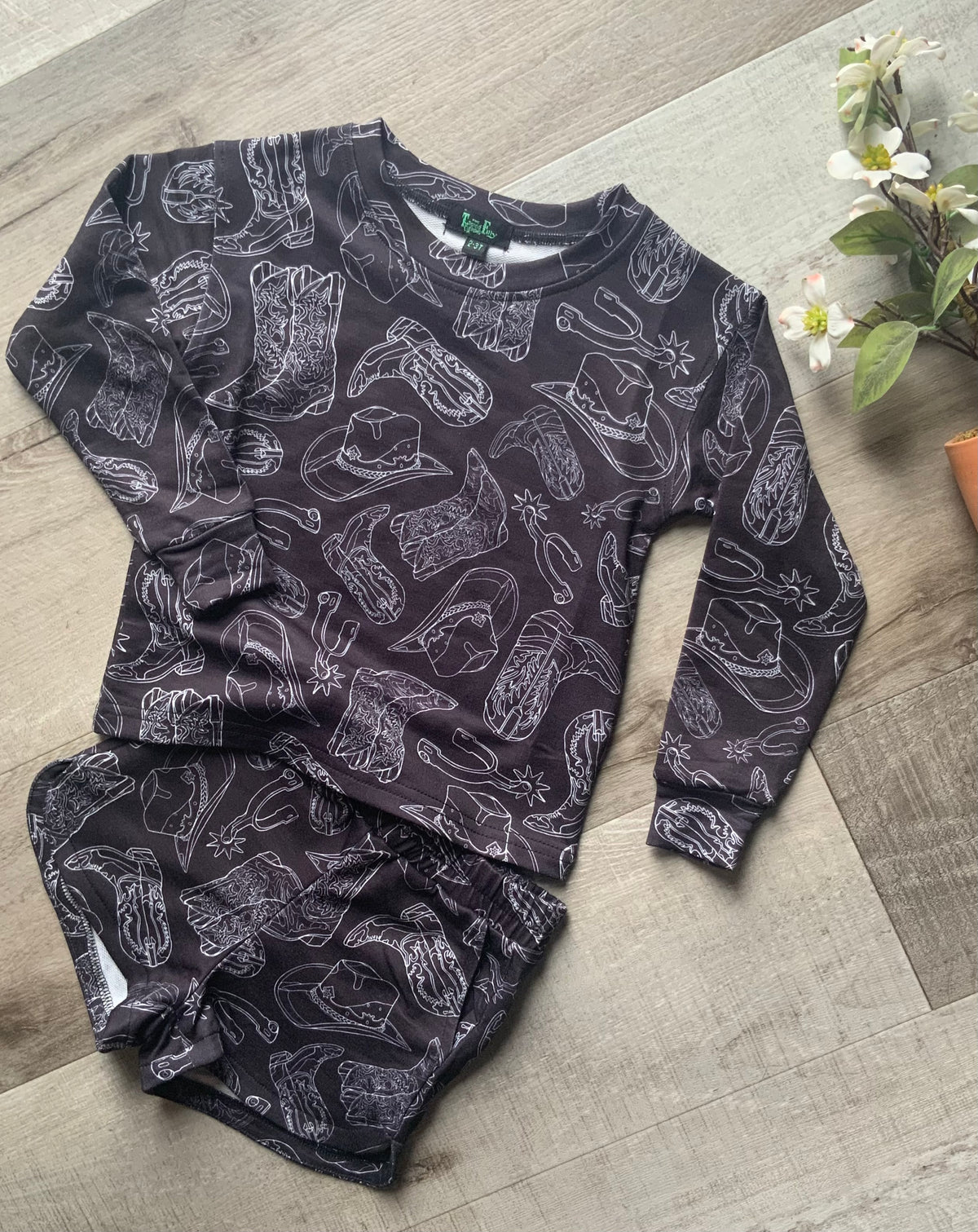 Black Hat Things Sweat Short Set