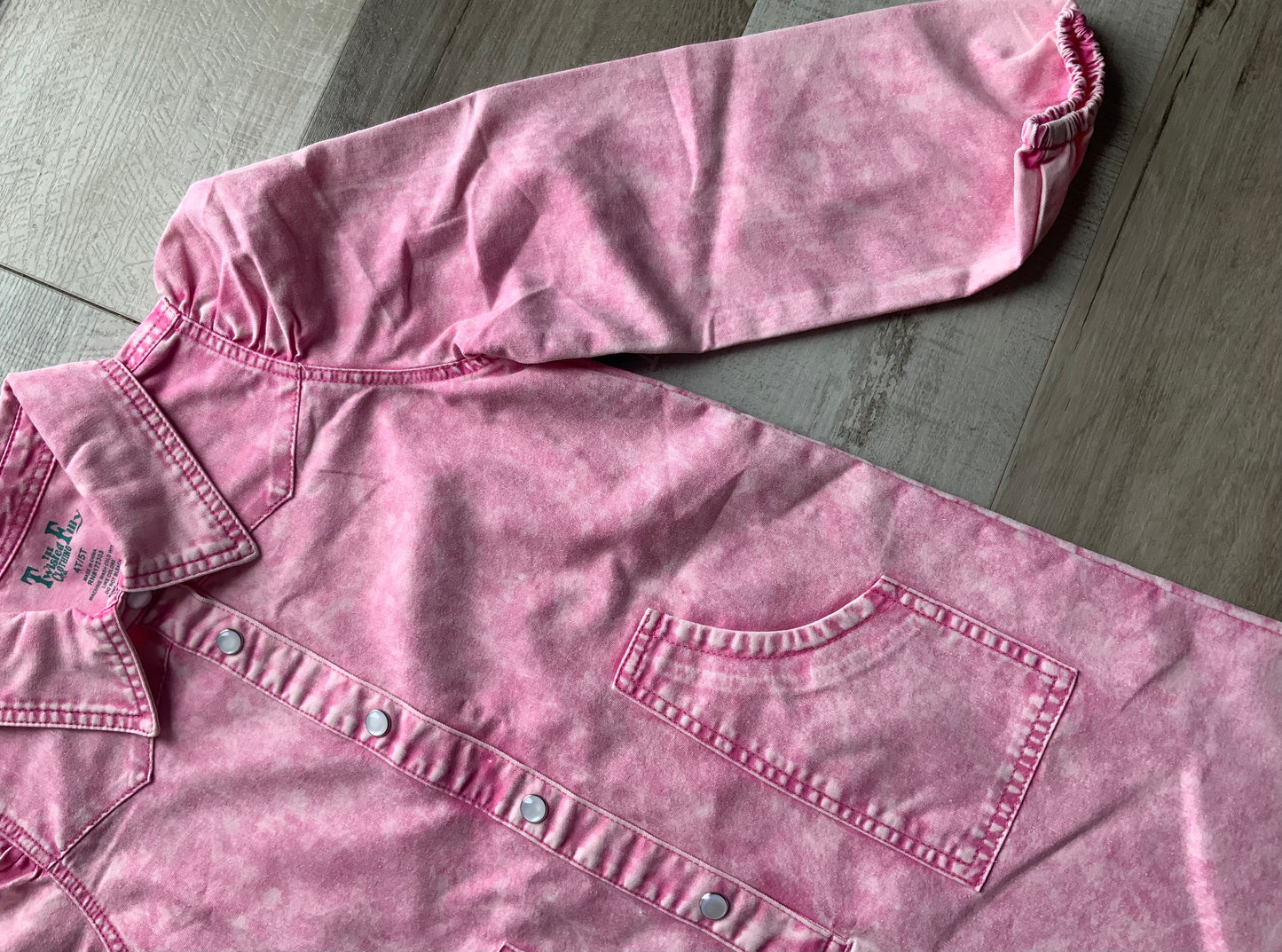 Vintage Pink Pearl Snap Dress