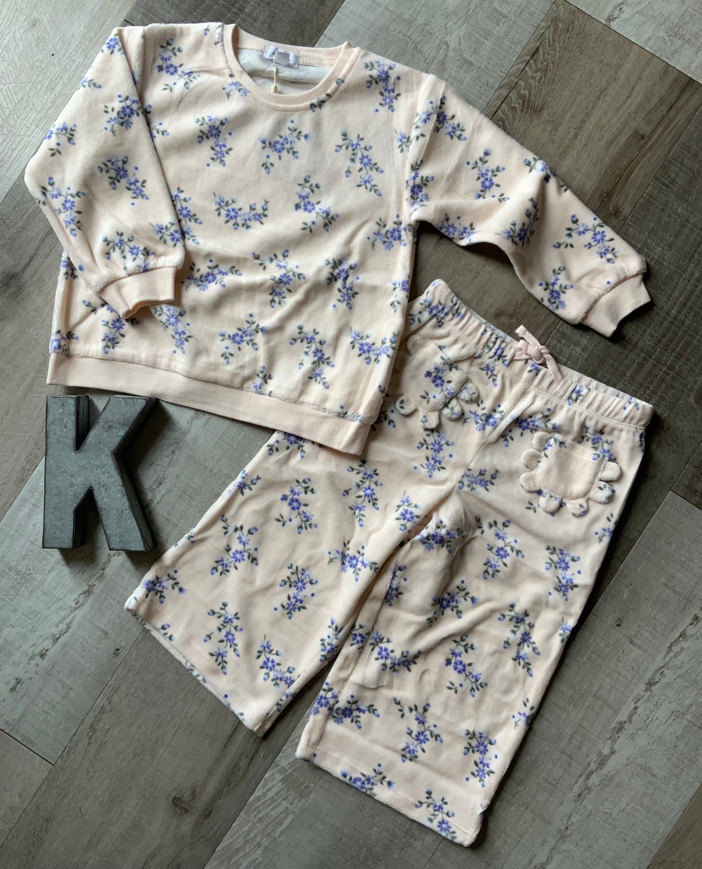Sweet Hanna Floral Velour Sweatsuit