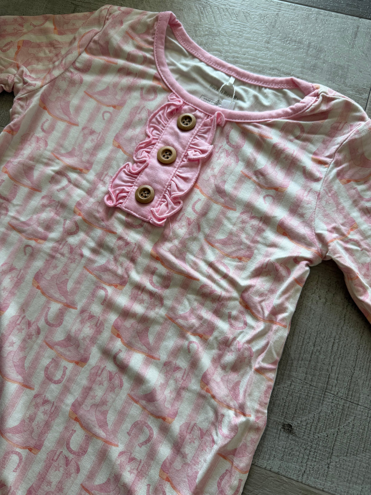 Blushin Boots Nightgown