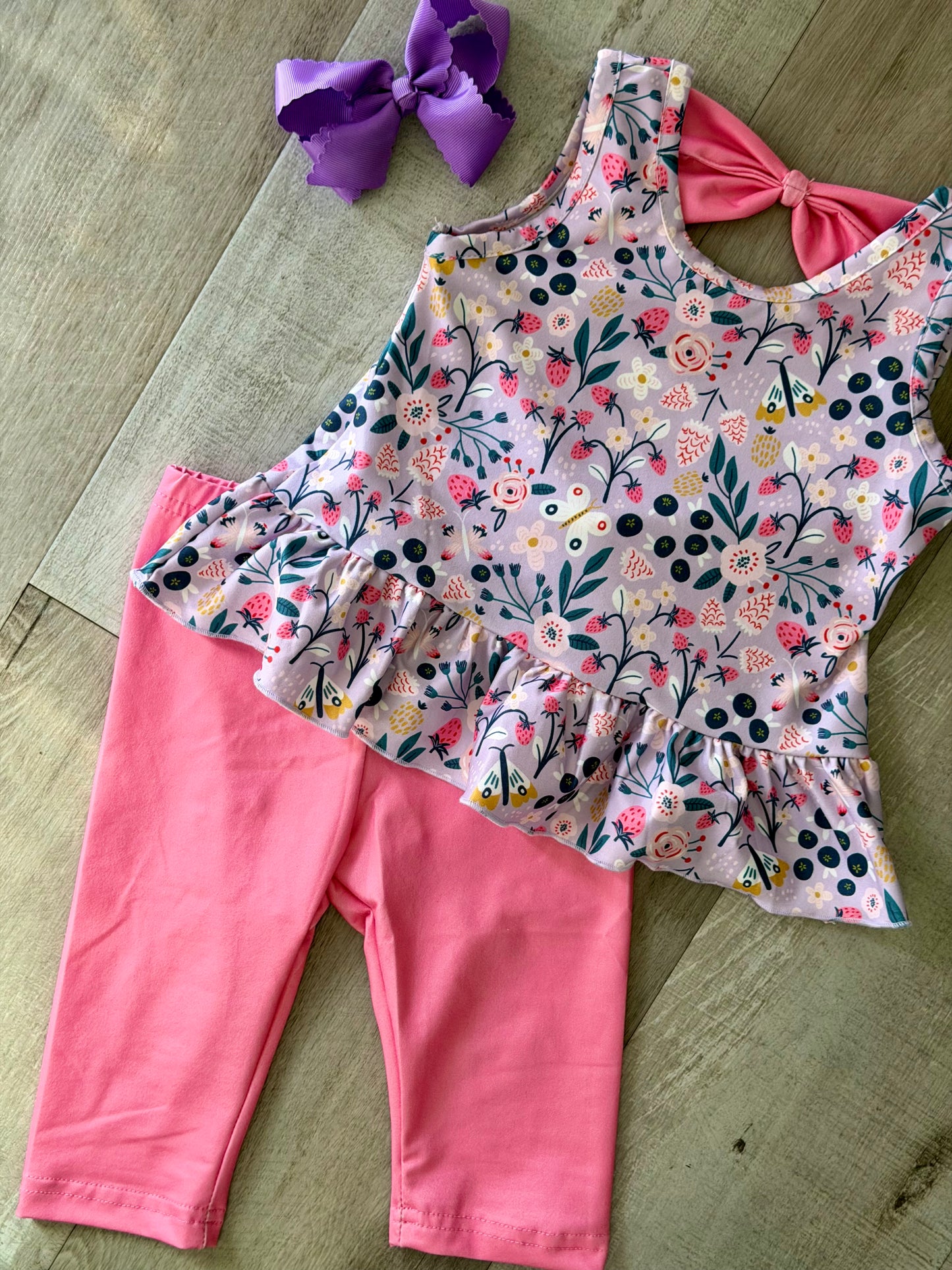 Berry Breeze Capri Set