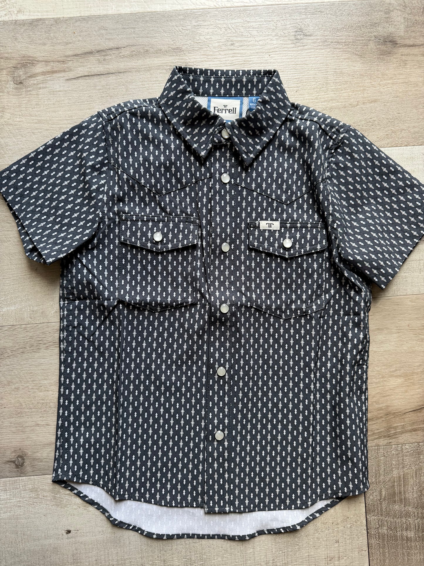Cash Short Sleeve Pearl Snap