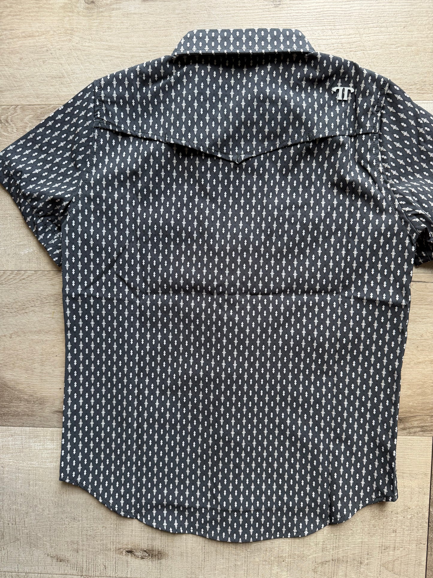 Cash Short Sleeve Pearl Snap