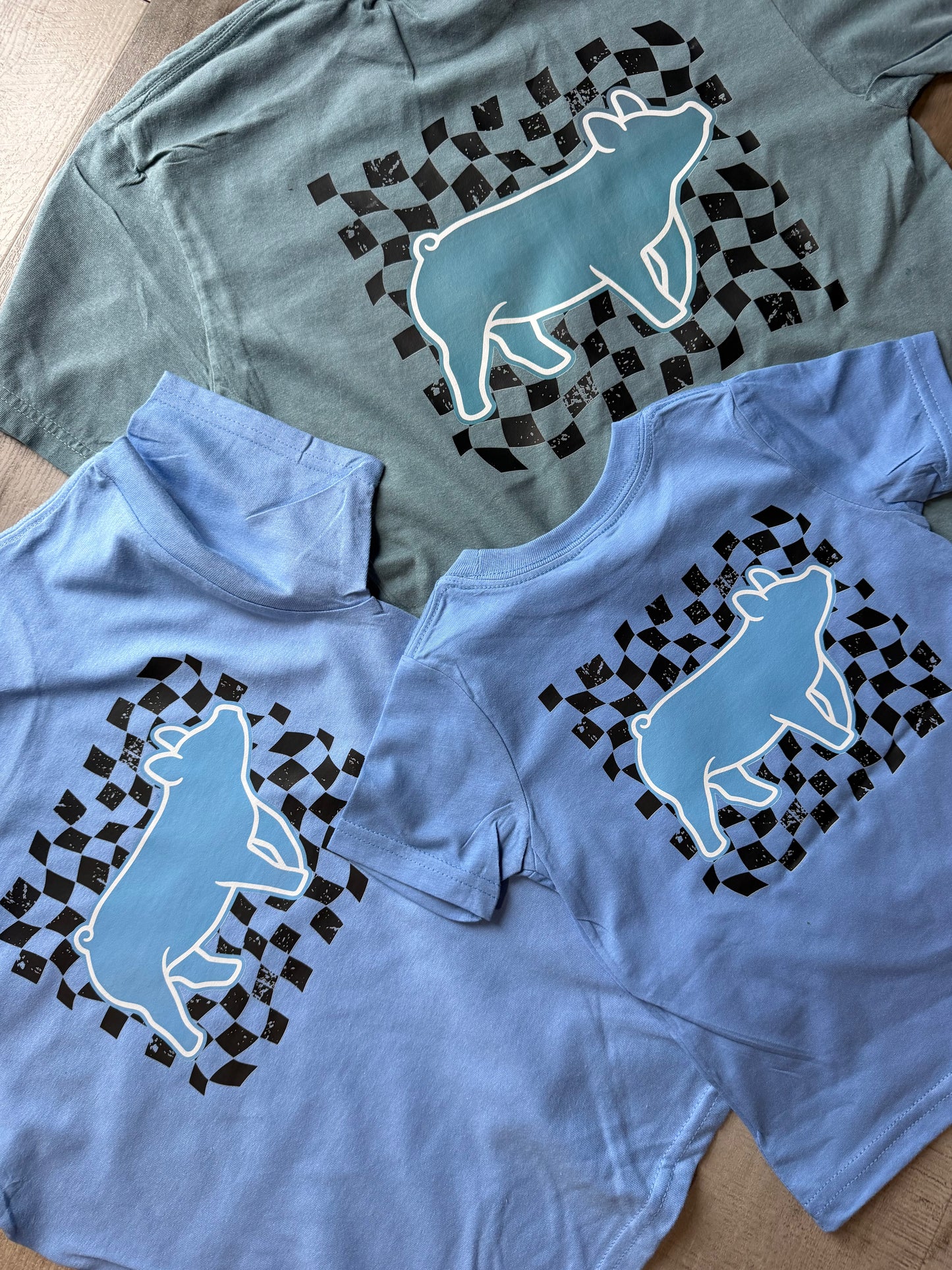 Blue Checkered Show Pig