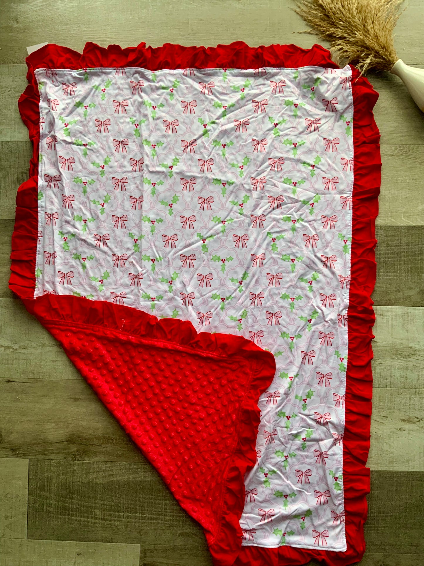 Bows & Mistletoes Blanket