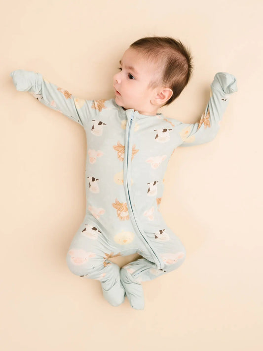 Happy Farm Zipper Sleeper