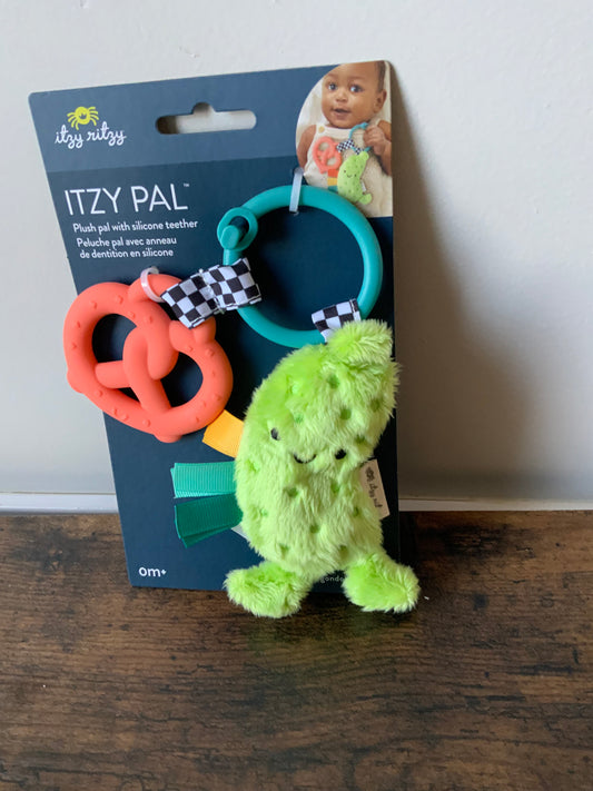 Itzy Pal Pickle