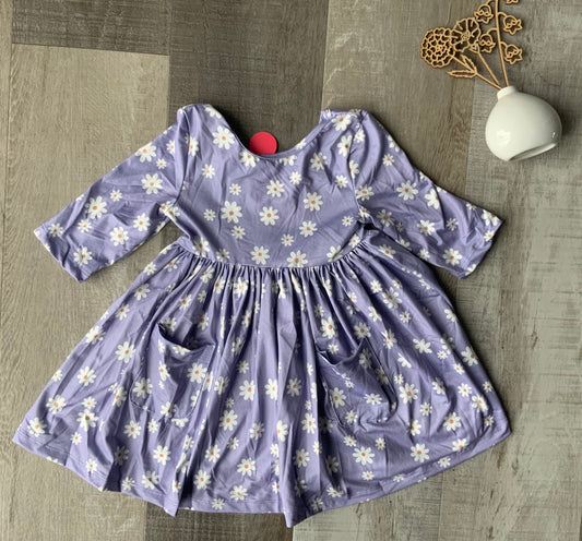 Dainty Daisies 3/4 Sleeve Twirl Dress